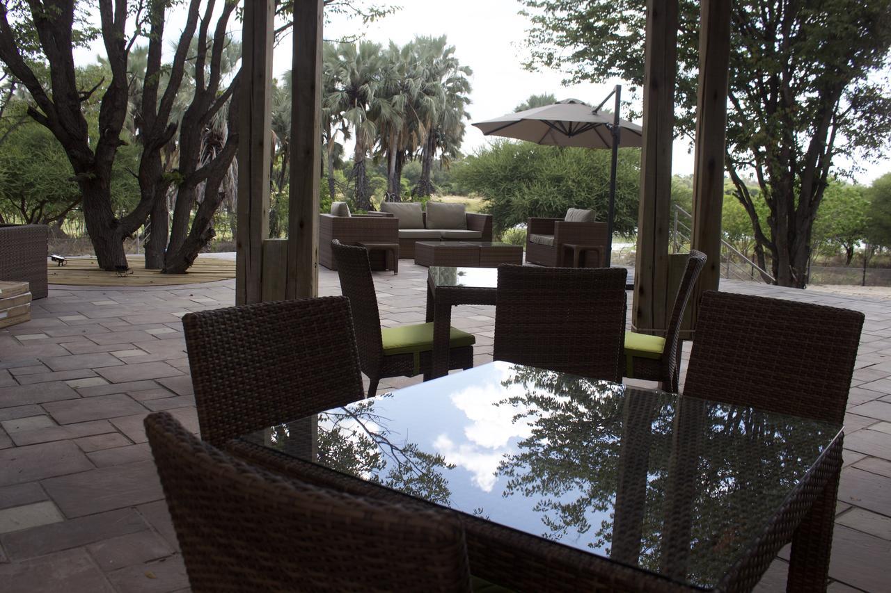 Cresta Maun Hotel Eksteriør bilde