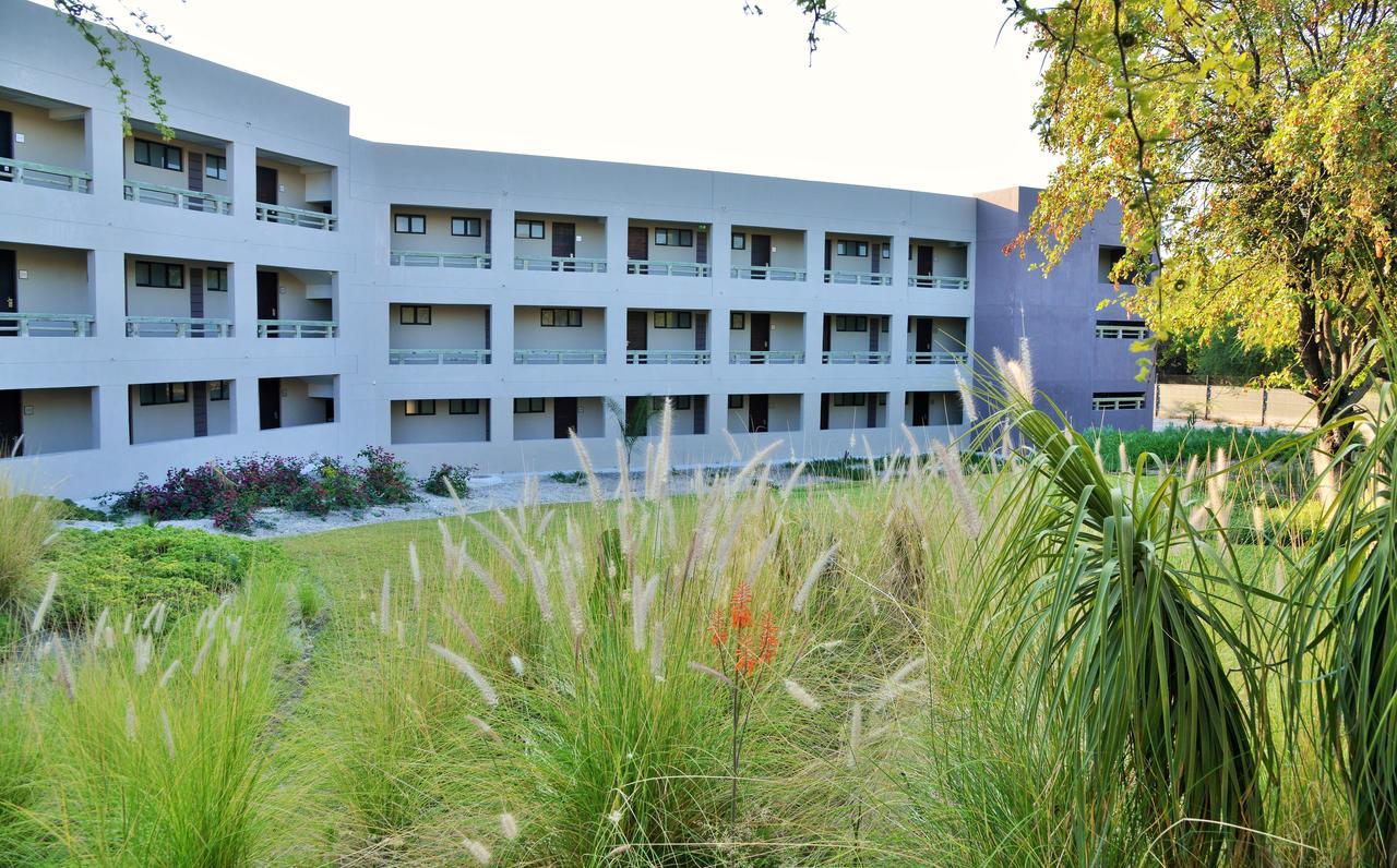 Cresta Maun Hotel Eksteriør bilde